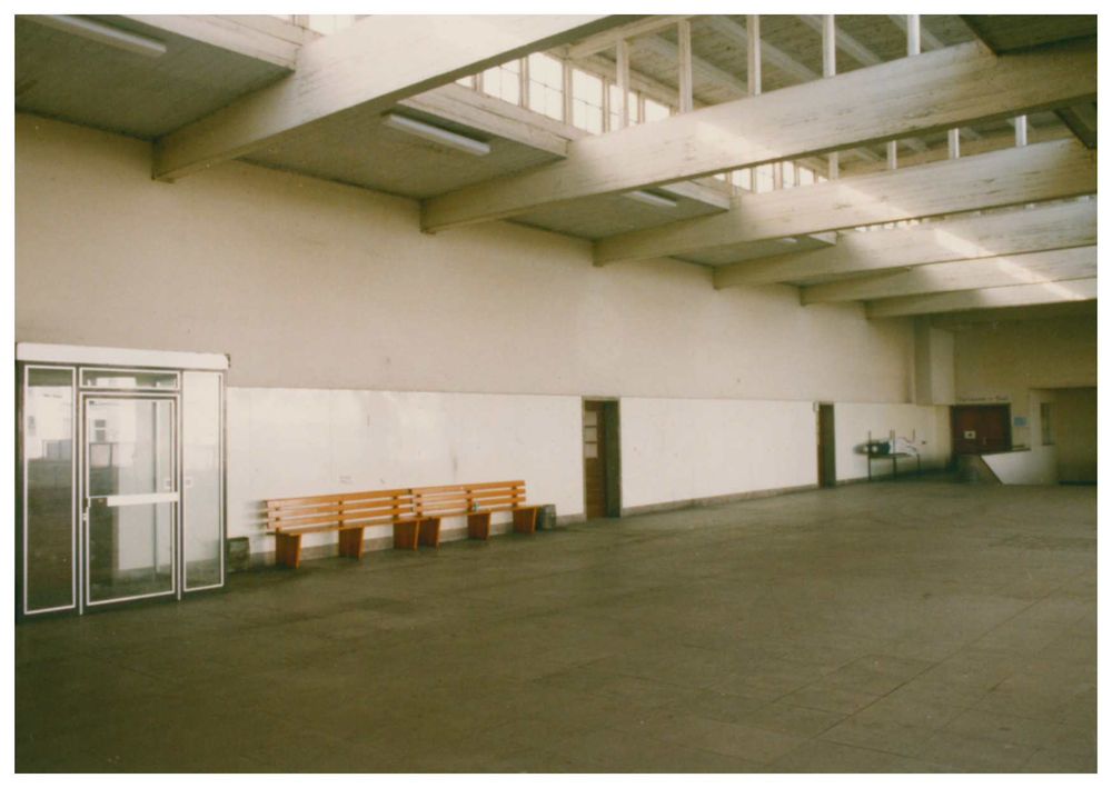 Historische Aufnahmen des Hafenbahnhofs Friedrichshafen vor dem Umbau zum Museum.