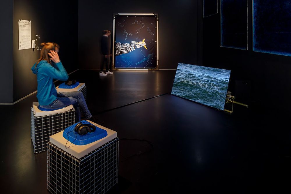 Die Videoarbeiten der Ausstellung Into the deep. Minen der Zukunft: Kristina Õllek, Nautilus New Era (extended)