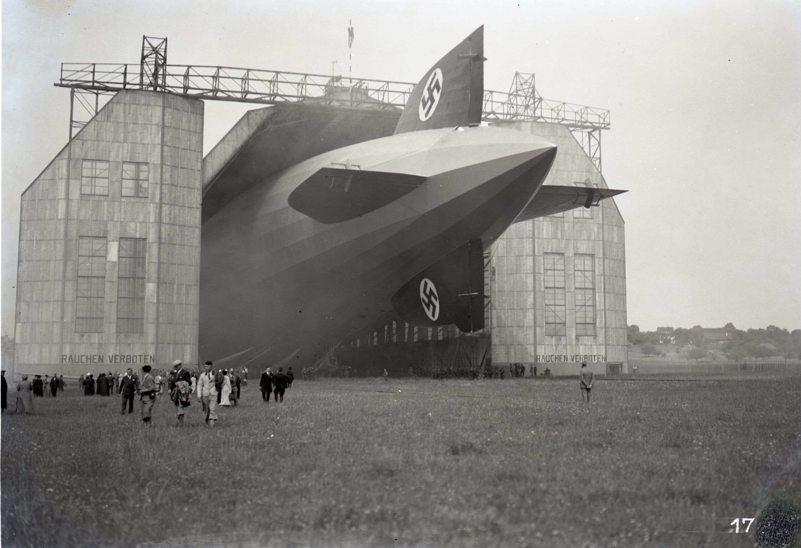 Part 1: LZ 127 Graf Zeppelin and the Second Triangular Journey
