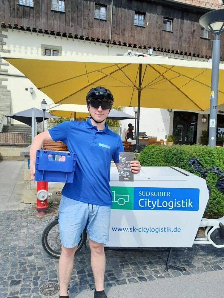 Die innerstädtischen Verteilungen erledigen die Kurier*innen über die City Logistik von SK1 mit einem Lastenfahrrad.