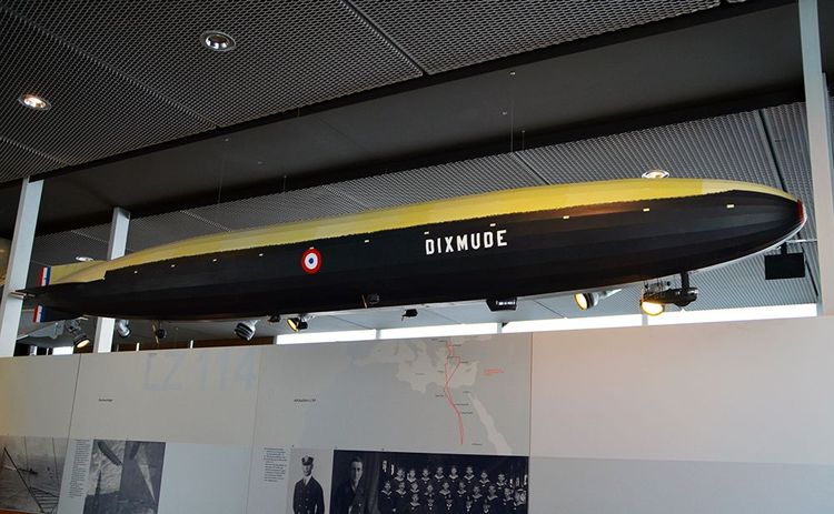 Modell: Zeppelin-Luftschiff LZ 114 Dixmude im Zeppelin Museum, Maßstab 1:66 2/3, von Andreas Horn.